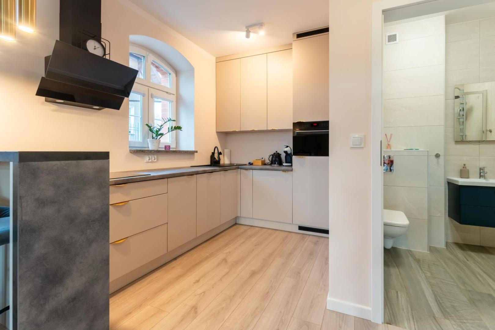Apartament Smile - Z Prywatnym Monitorowanym Parkingiem By Spaceapart Jelenia Gora Bagian luar foto