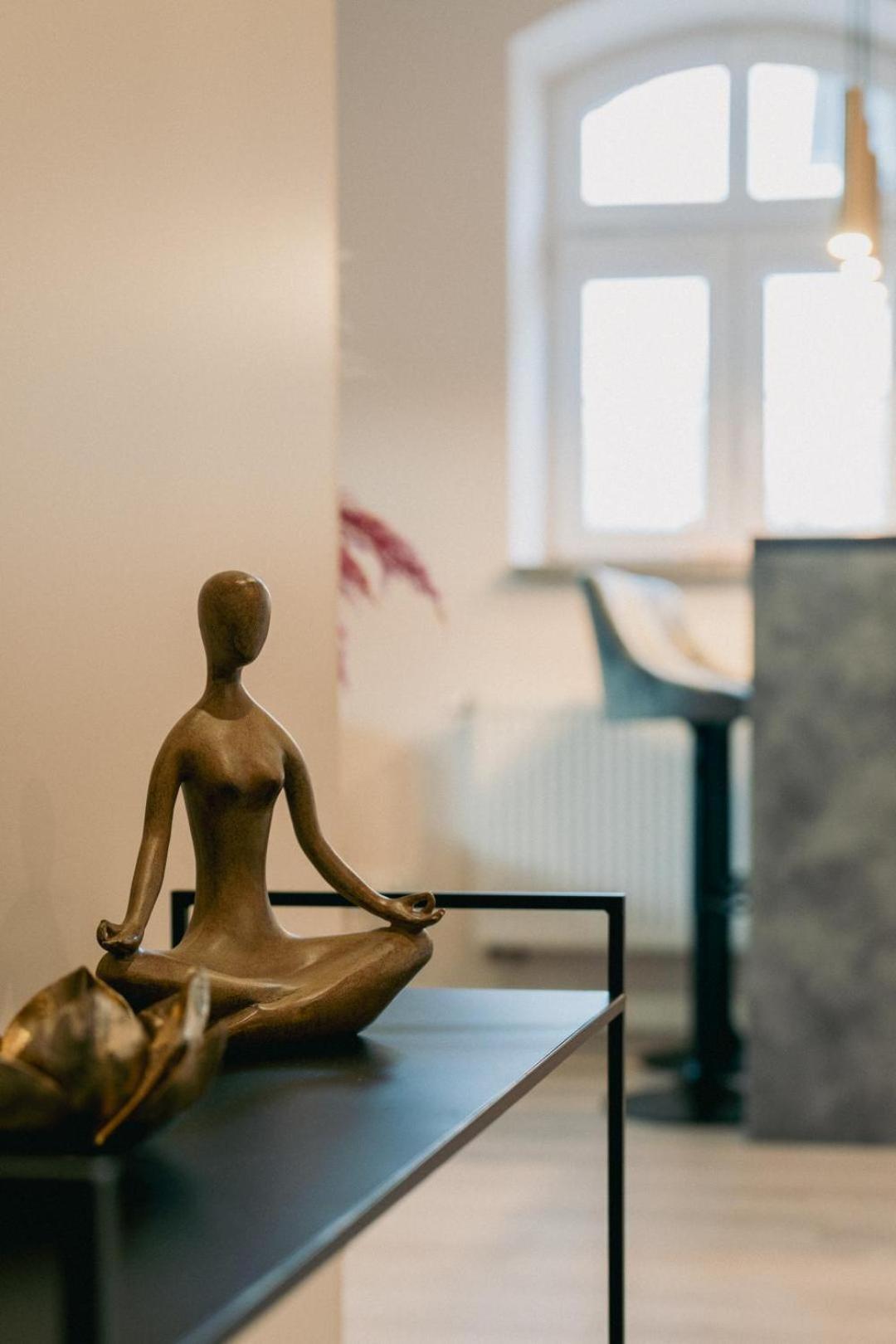 Apartament Smile - Z Prywatnym Monitorowanym Parkingiem By Spaceapart Jelenia Gora Bagian luar foto